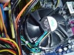 Heat sink and fan hiding the 805 Pentium D
